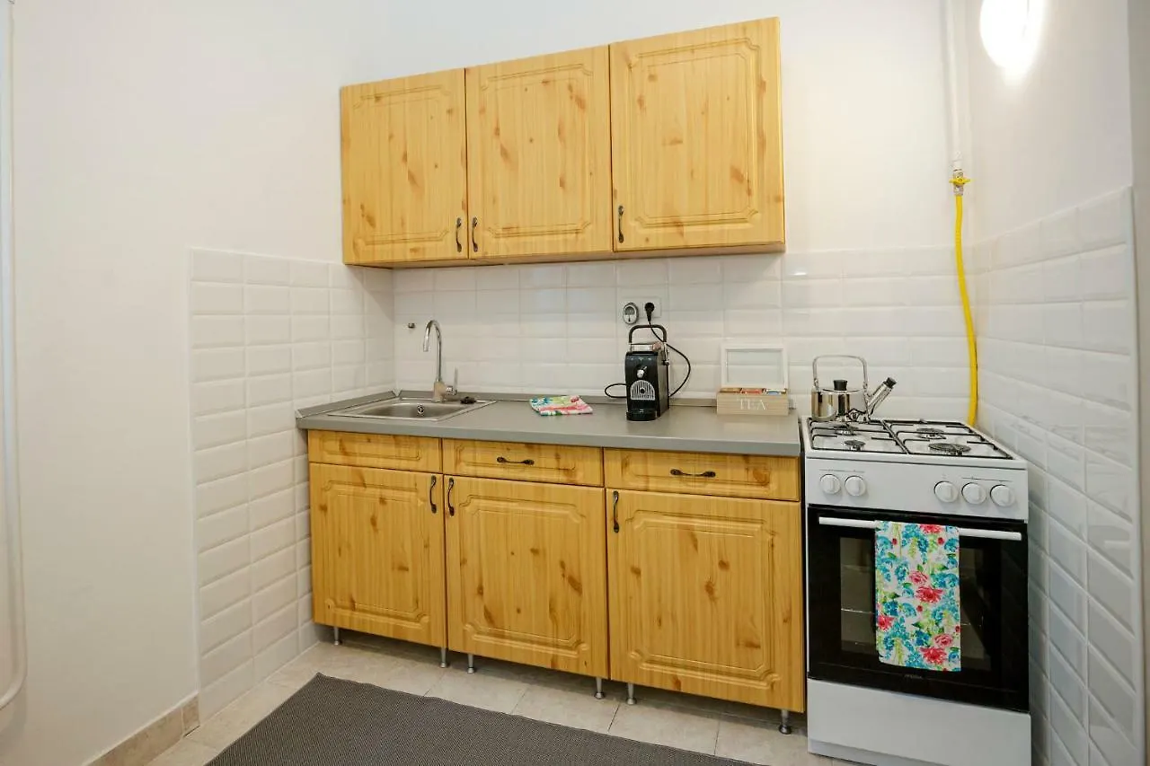Sophie Apartman Eger